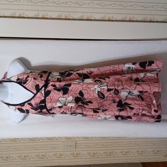 City Triangles Dresses & Skirts - Y2K Pink Halter Dress with Hawaiian Flowers